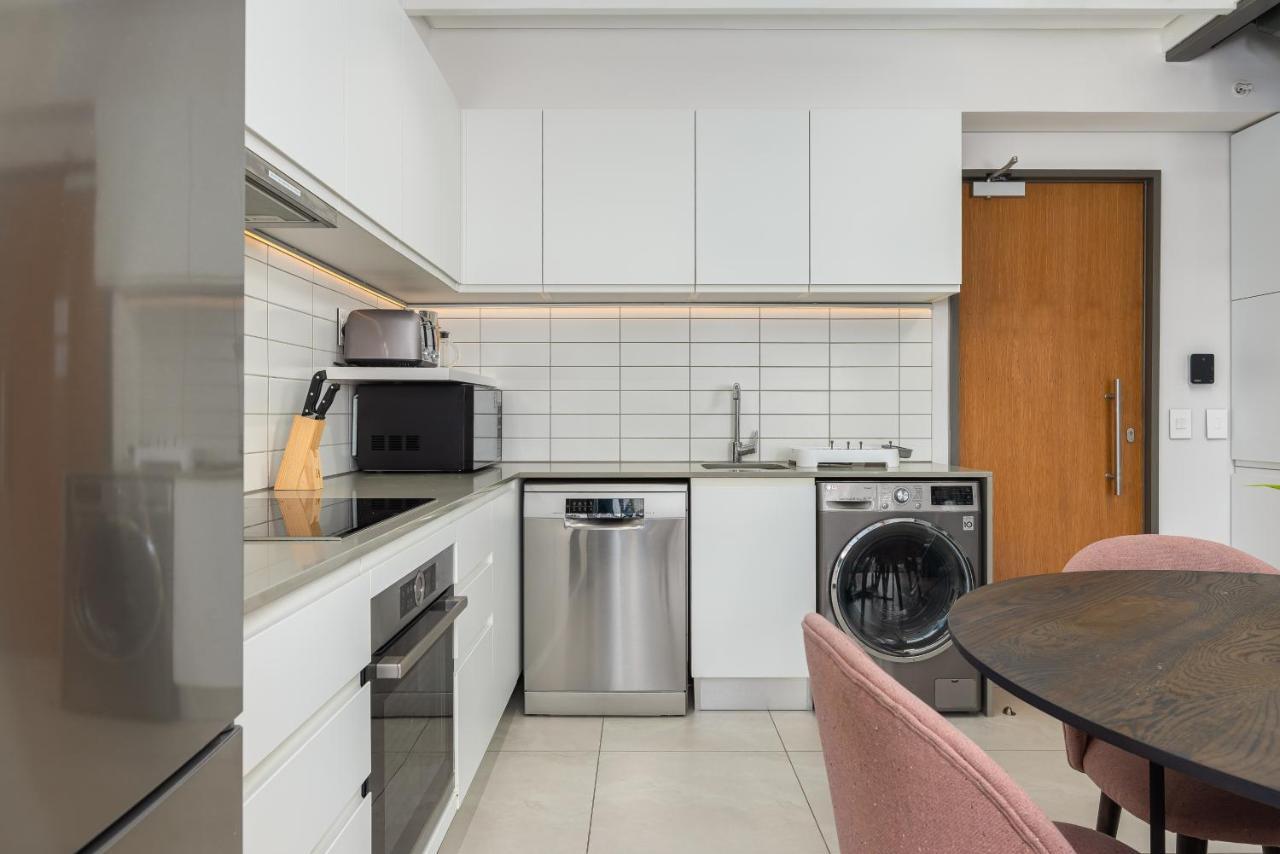 117 On Strand Apartments Cape Town Eksteriør bilde